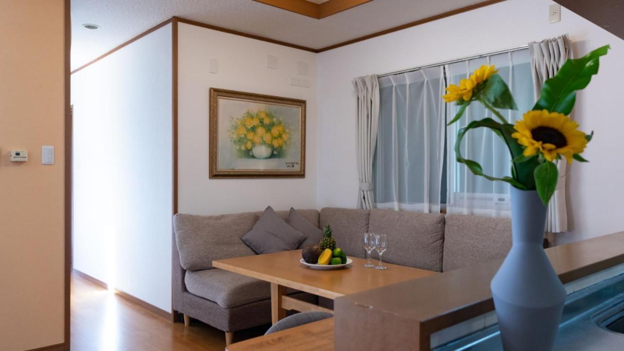 Guesthouse Akabana Miyakojima  Exterior photo